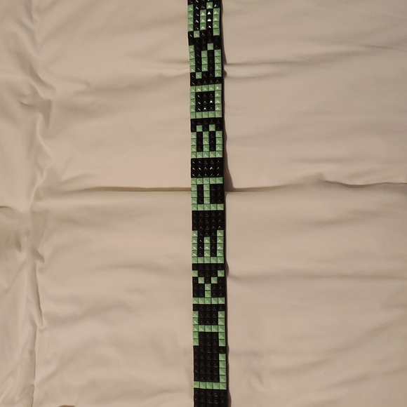 Black Genuine bonded leather belt - with glow in the dark words "Like A Boss". - Picture 2 of 4